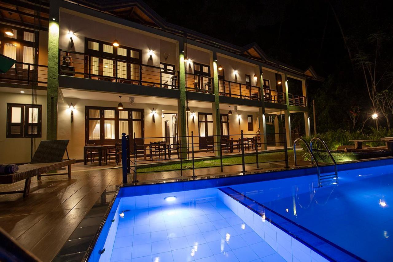 Huluganga Ridge, Kandy Karalliyadda Eksteriør billede