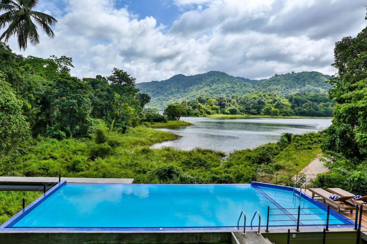 Huluganga Ridge, Kandy Karalliyadda Eksteriør billede